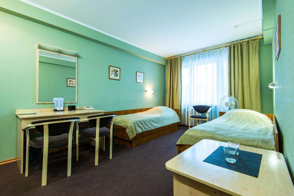 Zvezda Hotel Μινσκ Δωμάτιο φωτογραφία
