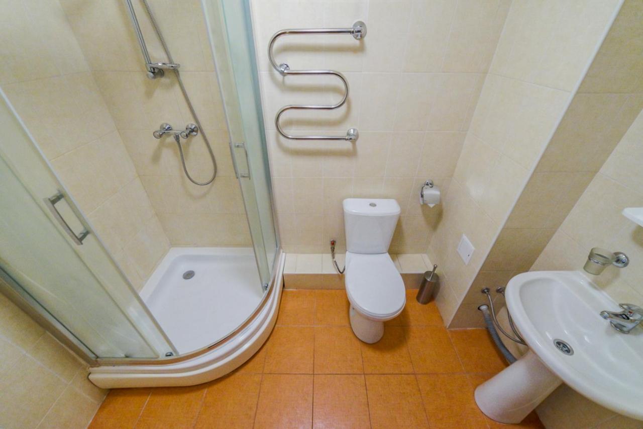 Zvezda Hotel Μινσκ Εξωτερικό φωτογραφία